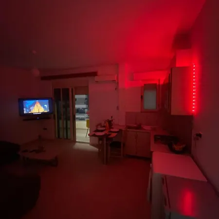Ermi's Apartament *